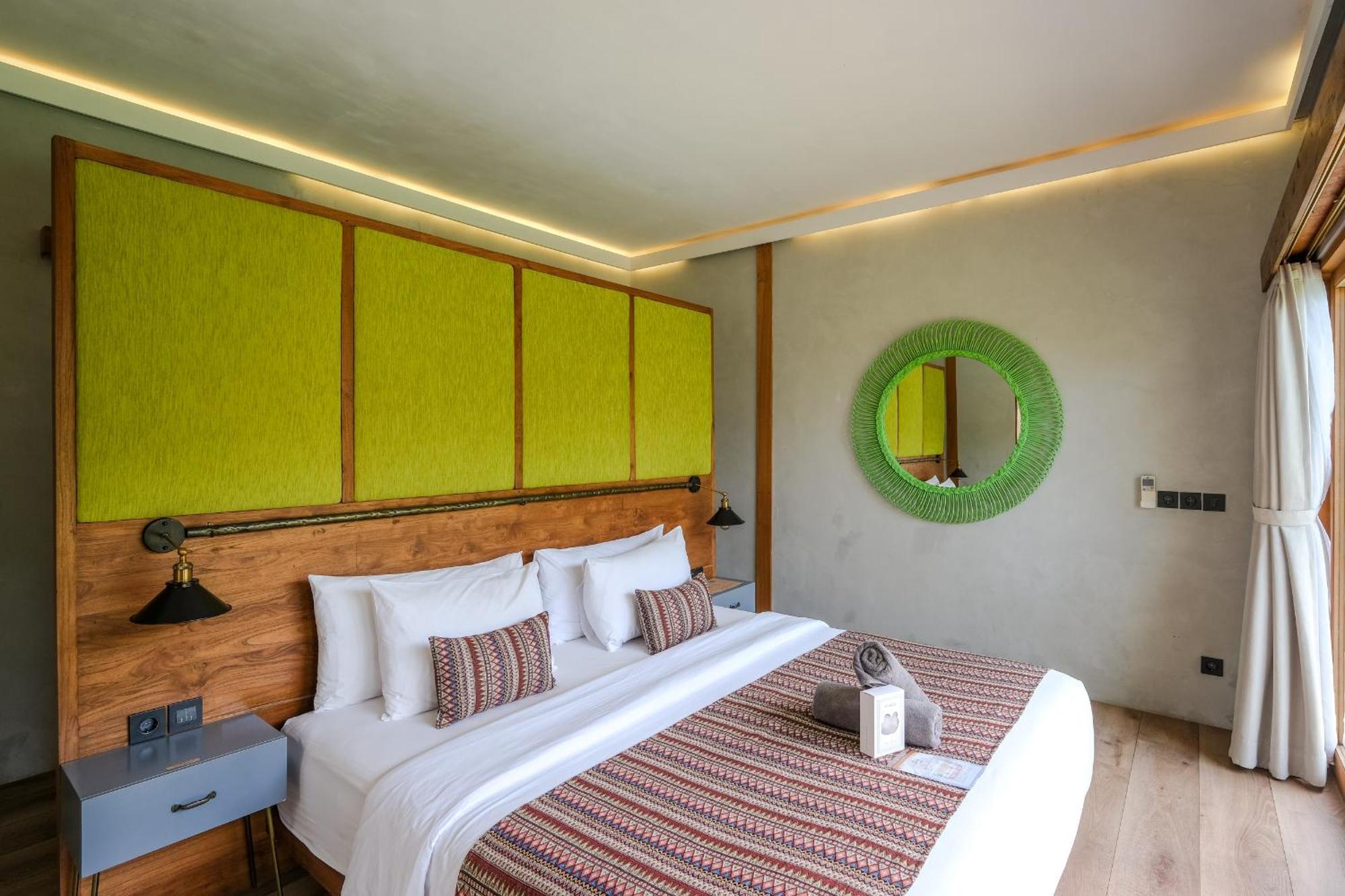 The Elementum Hotel Uluwatu (Bali)